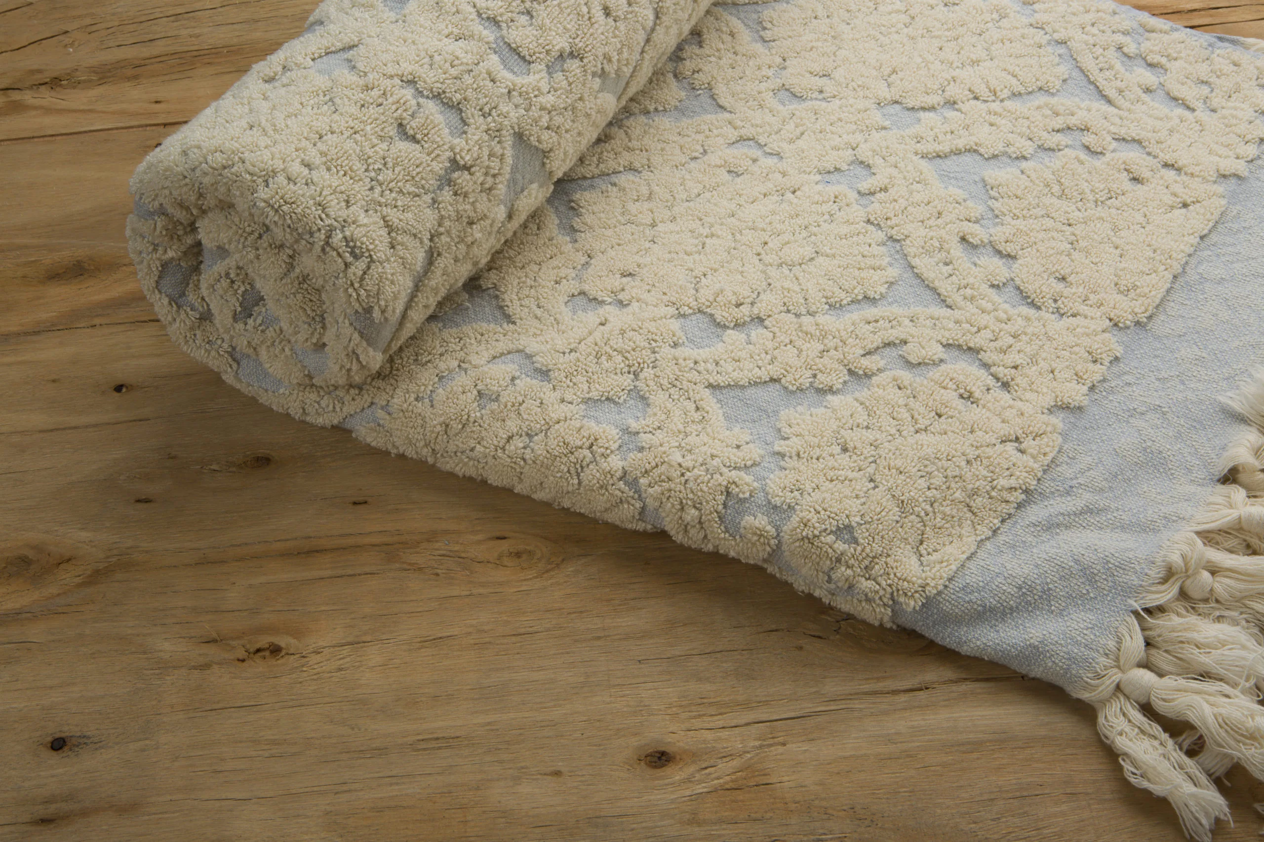 Damask Hand Towel - Image 3